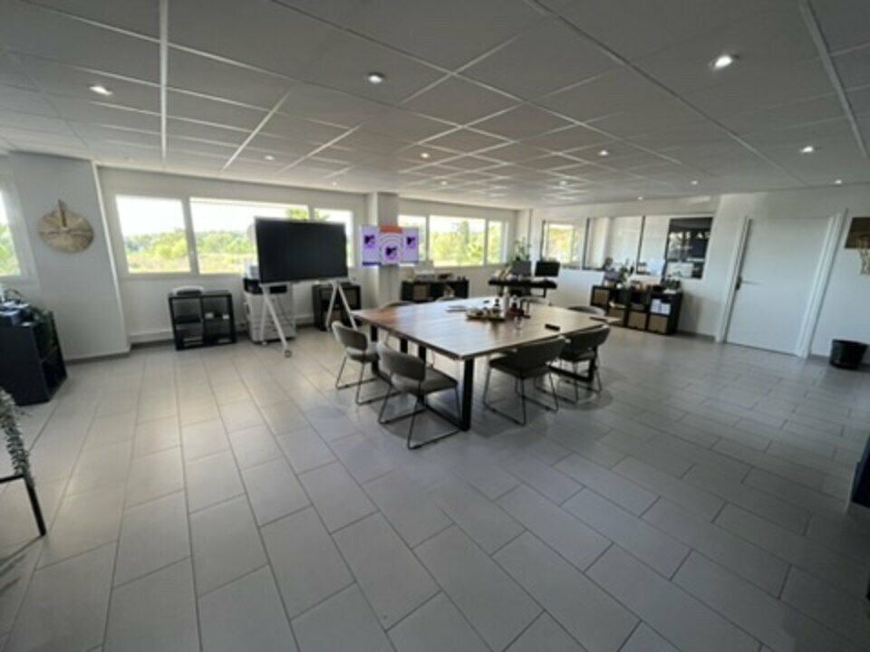ILYADE LOCATION-BUREAUX-EGUILLES-13