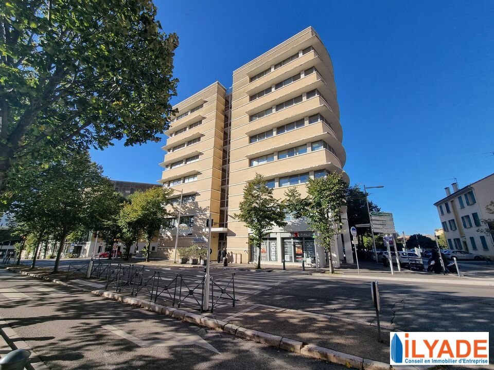 ILYADE LOCATION-BUREAUX-AIX_EN_PROVENCE-13