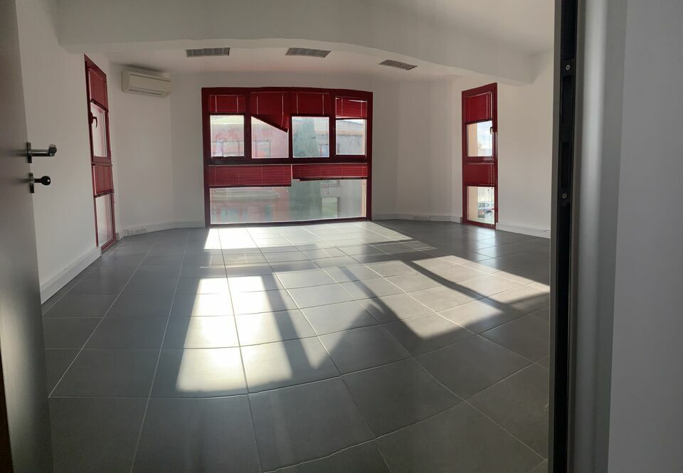 ILYADE LOCATION-BUREAUX-PERTUIS-84