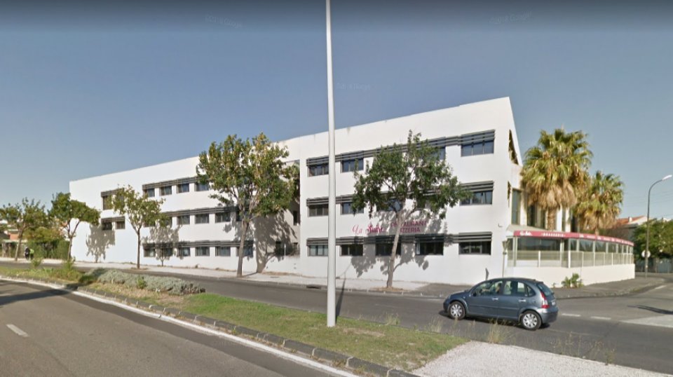 BUREAUX à Louer à MARSEILLE - 13 BUREAUX à Louer à MARSEILLE - 13