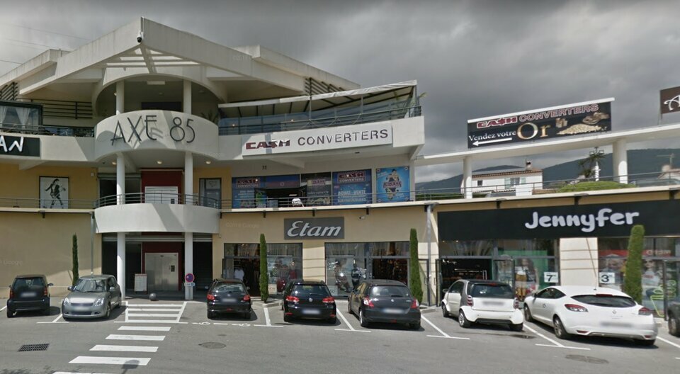 BERGE IMMOBILIER CANNES LOCATION-LOCAL COMMERCIAL-GRASSE-06