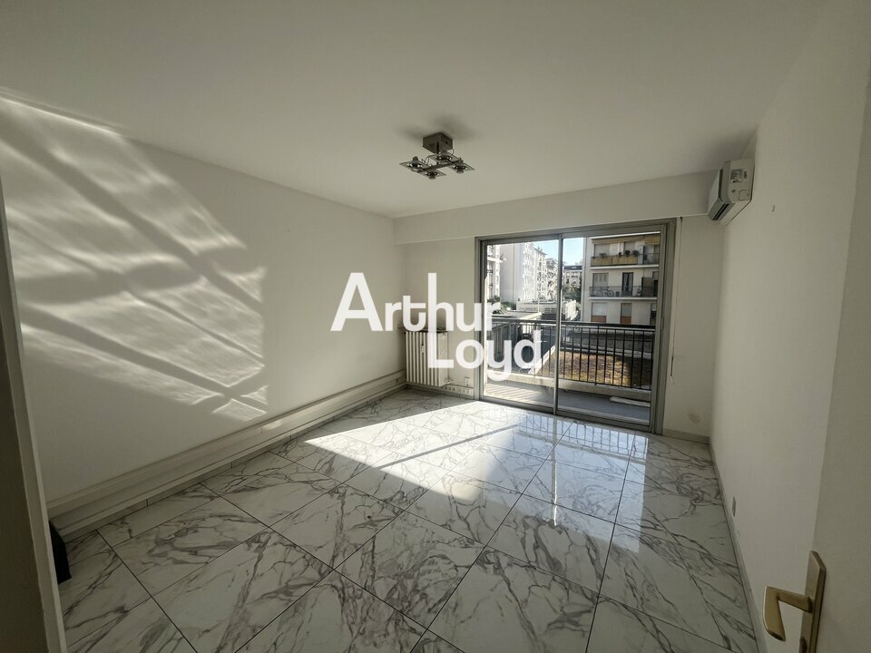 ARTHUR LOYD NICE SOPHIA LOCATION-BUREAUX-NICE-06