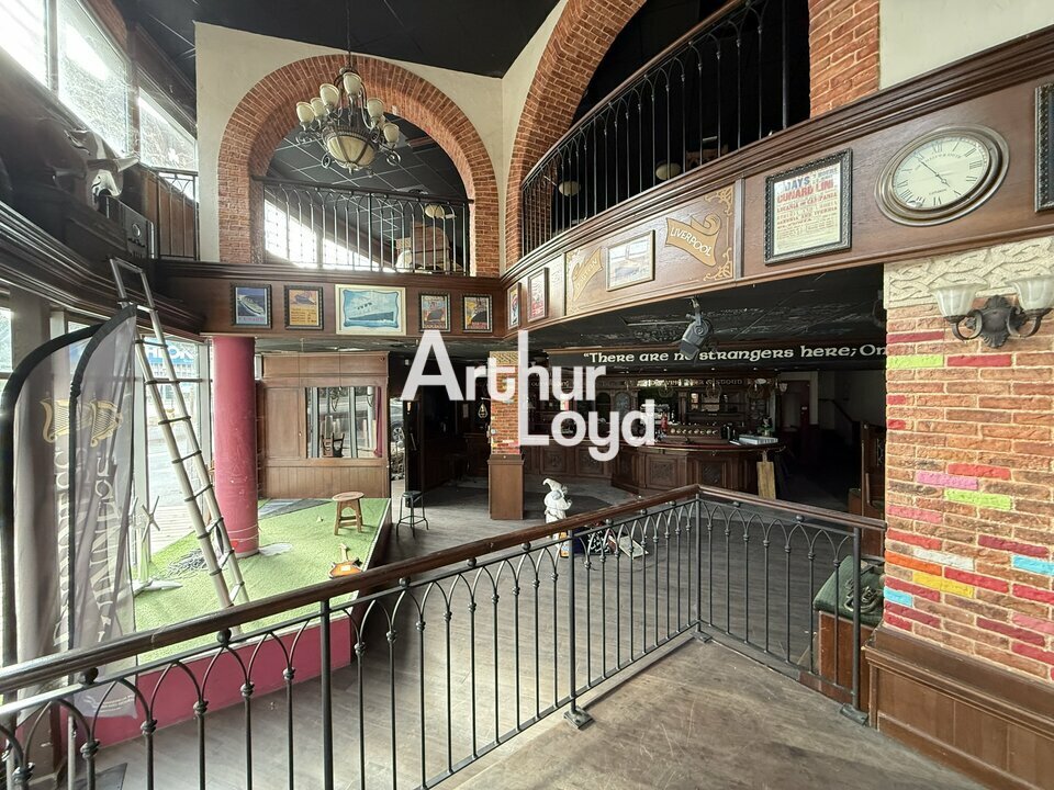 ARTHUR LOYD NICE SOPHIA LOCATION-LOCAL COMMERCIAL-FREJUS-83