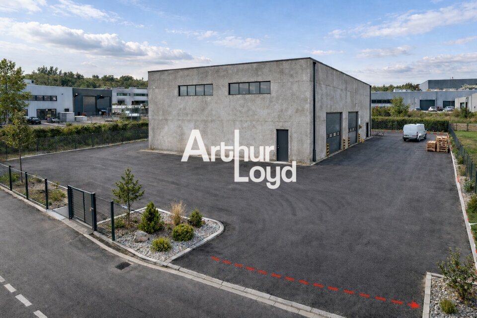 ARTHUR LOYD NICE SOPHIA VENTE-LOCAL D'ACTIVITE-LE_MUY-83
