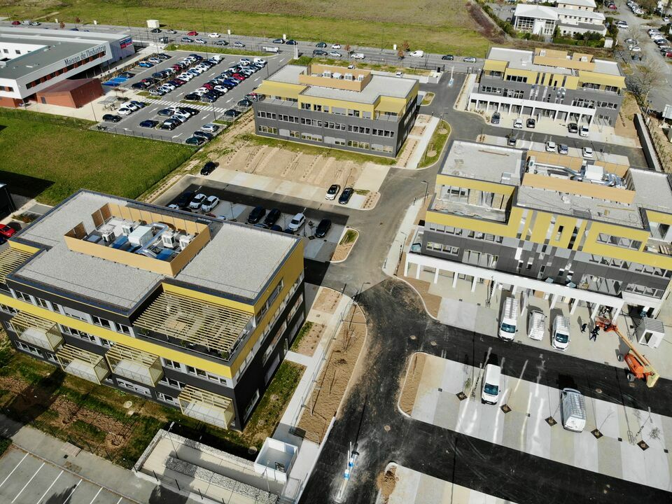 ARTHUR LOYD VALENCE LOCATION-BUREAUX-VALENCE-26