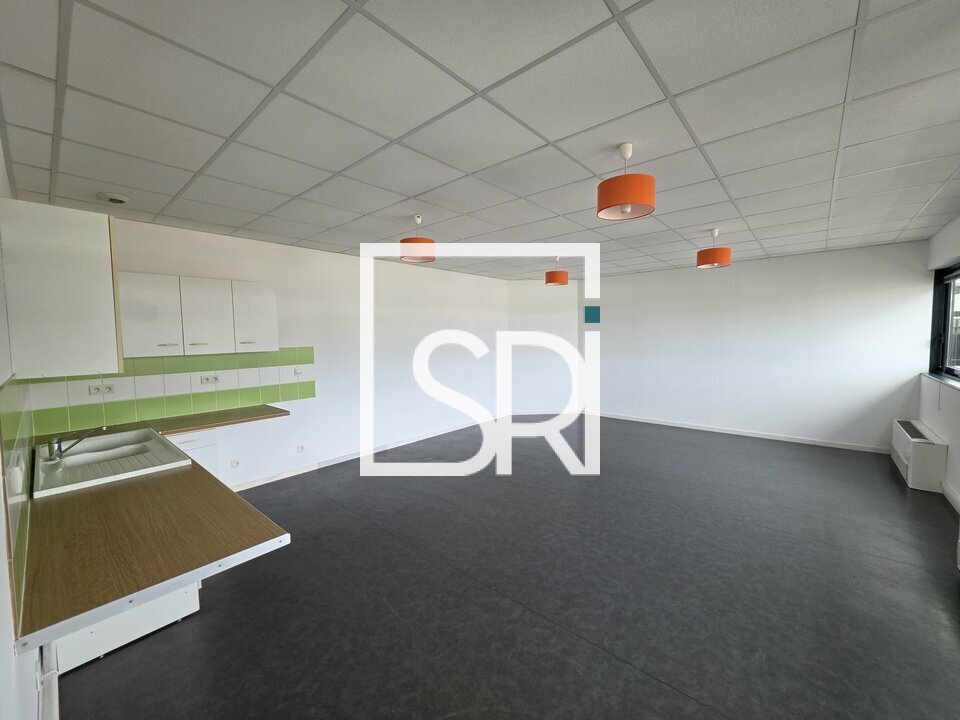 SRI LOCATION-BUREAUX-COURNON_D'AUVERGNE-63