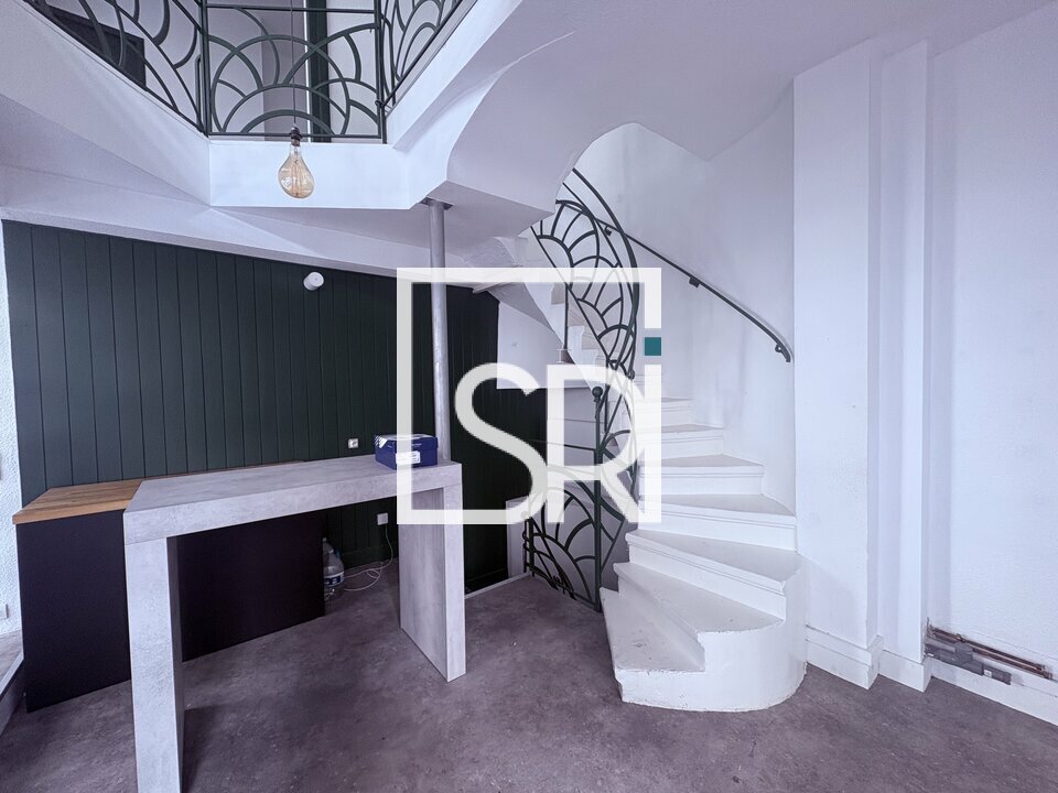 SRI LOCATION-LOCAL COMMERCIAL-CLERMONT_FERRAND-63