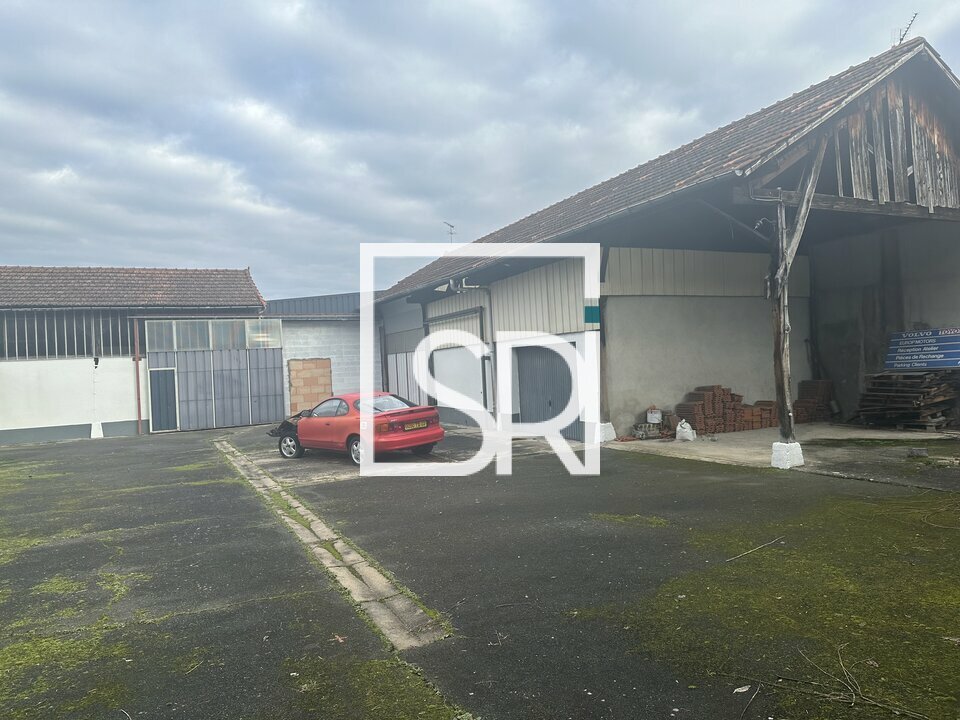 SRI VENTE-LOCAL D'ACTIVITE-VICHY-03