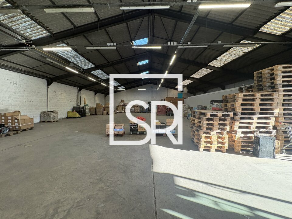 SRI LOCATION-LOCAL COMMERCIAL-AUBIERE-63
