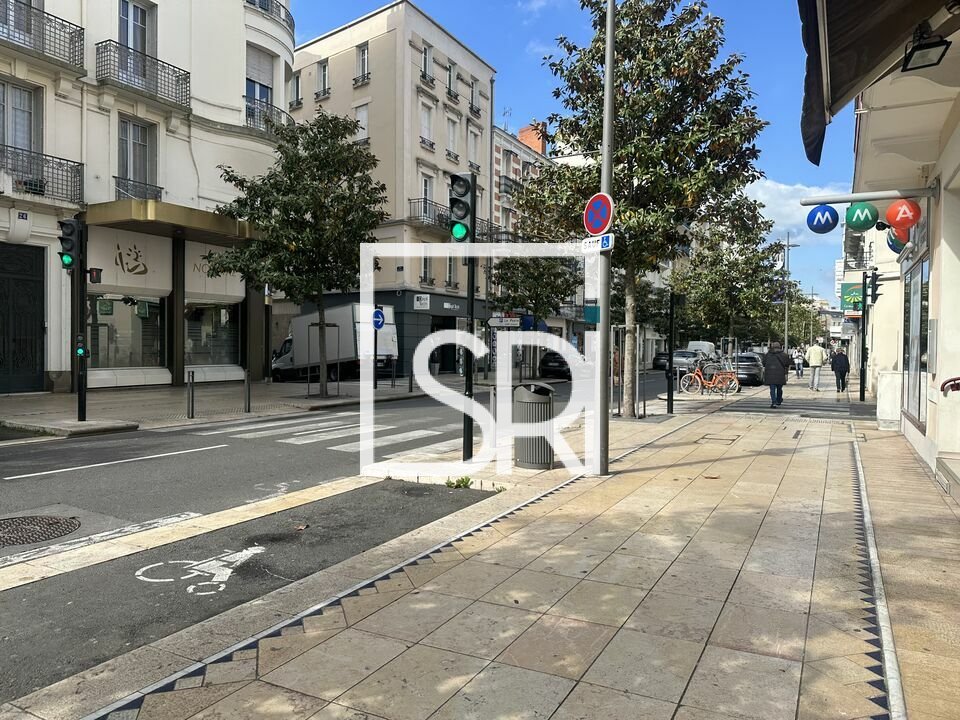 SRI VENTE-LOCAL COMMERCIAL-VICHY-03