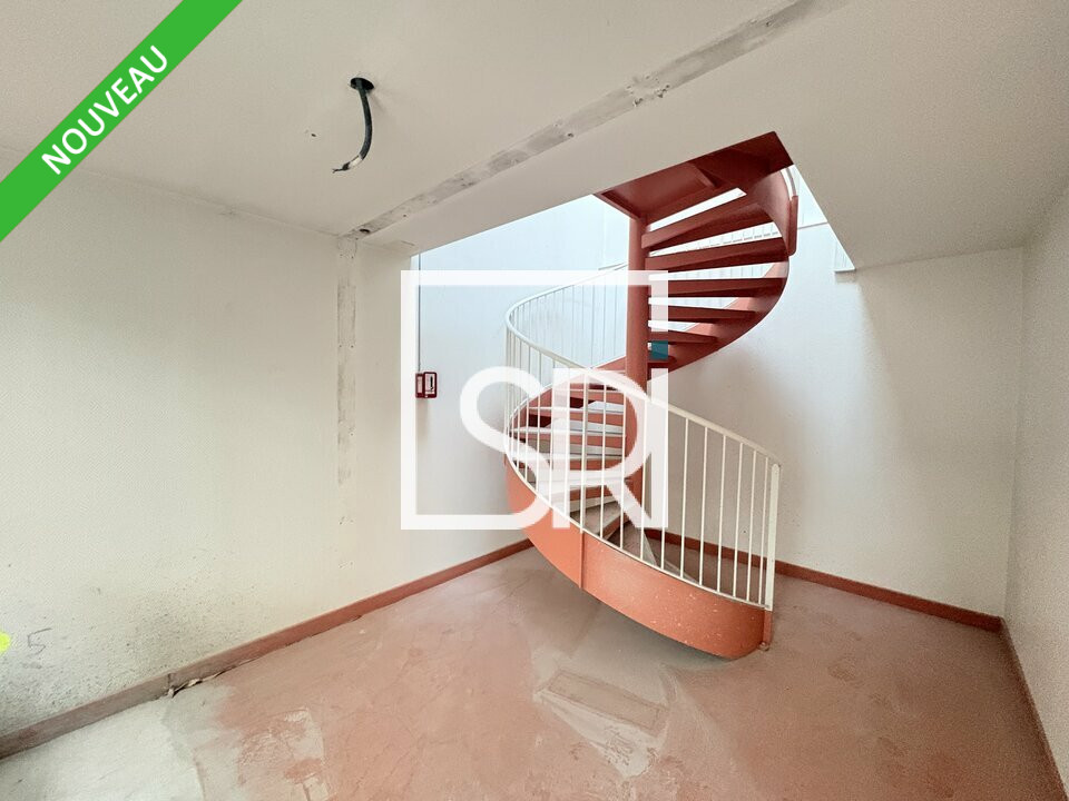 SRI LOCATION-LOCAL COMMERCIAL-CLERMONT_FERRAND-63
