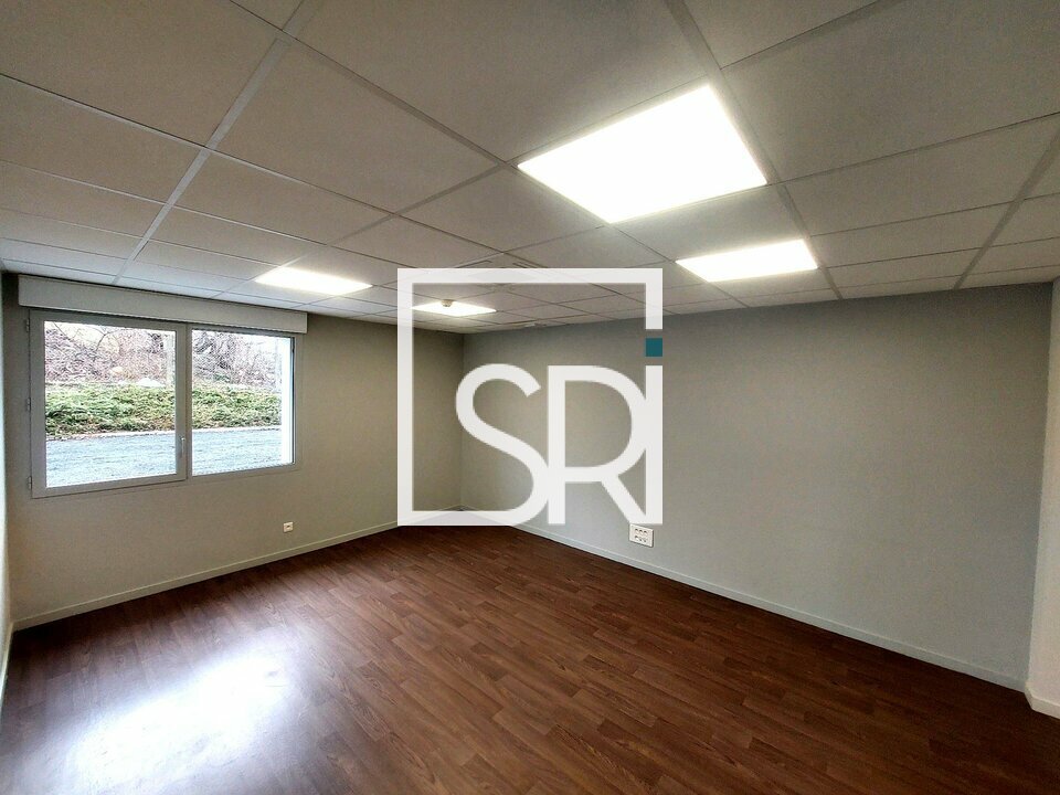 SRI LOCATION-BUREAUX-COURNON_D'AUVERGNE-63