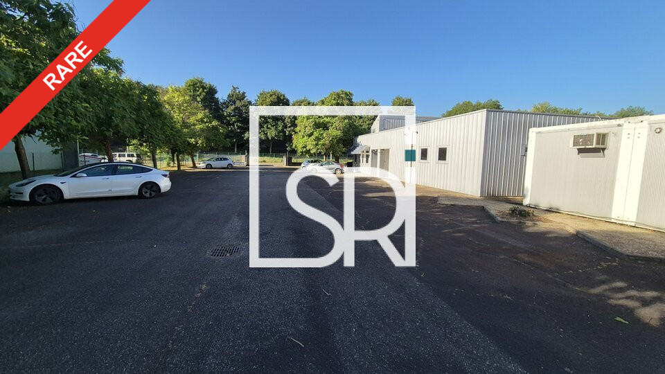 SRI VENTE-LOCAL D'ACTIVITE-RIOM-63