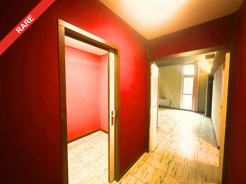 SRI LOCATION-LOCAL COMMERCIAL-ISSOIRE-63