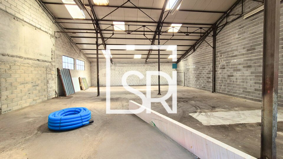 SRI LOCATION-LOCAL D'ACTIVITE-BEAUREGARD_VENDON-63