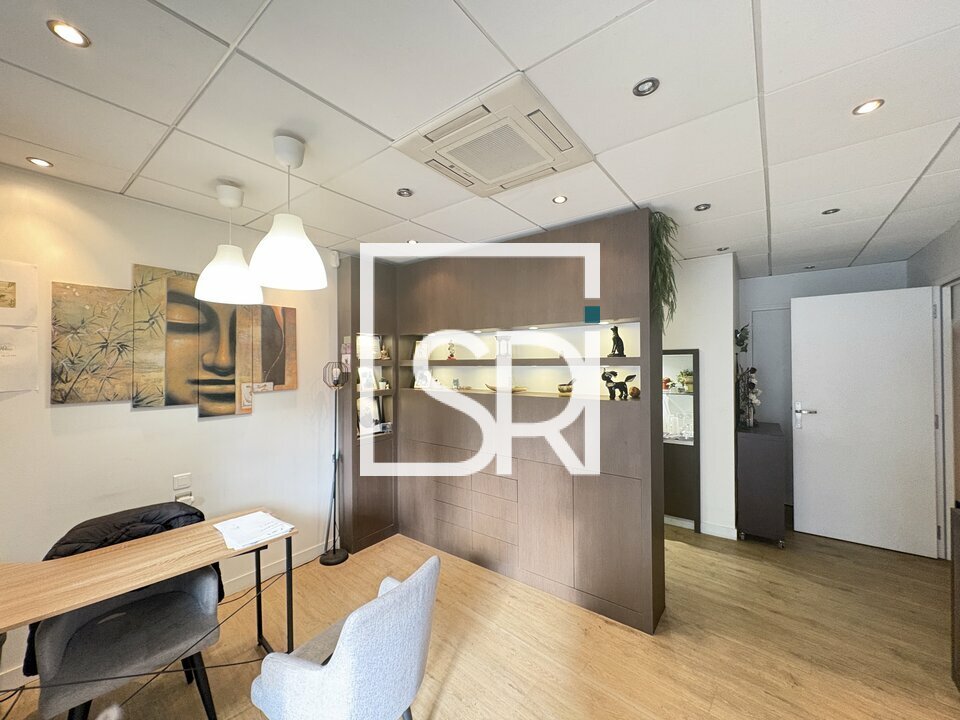 SRI LOCATION-LOCAL COMMERCIAL-CLERMONT_FERRAND-63