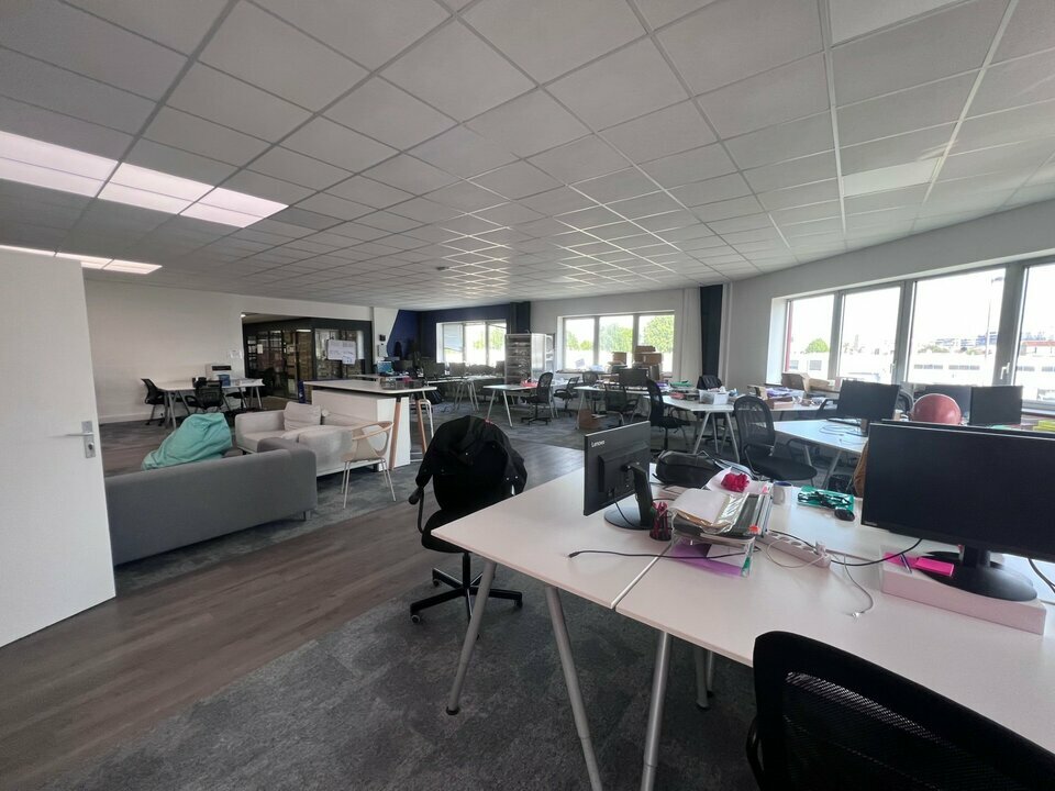 AGILYS LOCATION-ENTREPOT-IVRY_SUR_SEINE-94