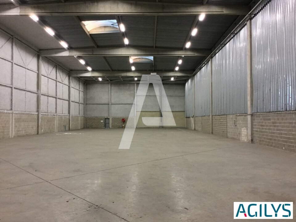 AGILYS LOCATION-ENTREPOT-COMBS_LA_VILLE-77