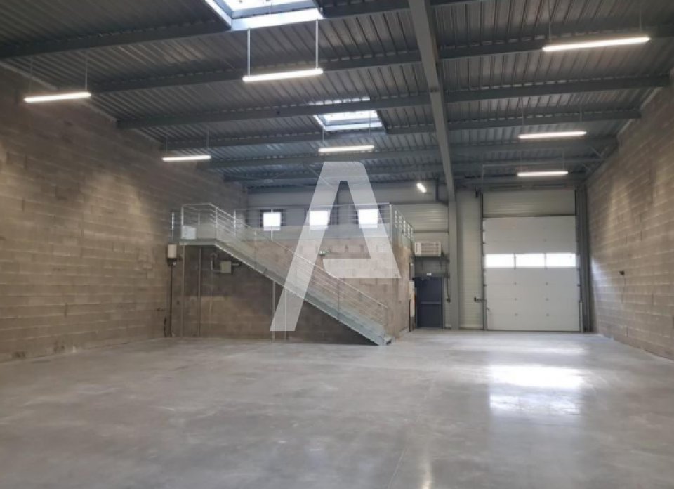 AGILYS LOCATION-LOCAL D'ACTIVITE-CROISSY_BEAUBOURG-77