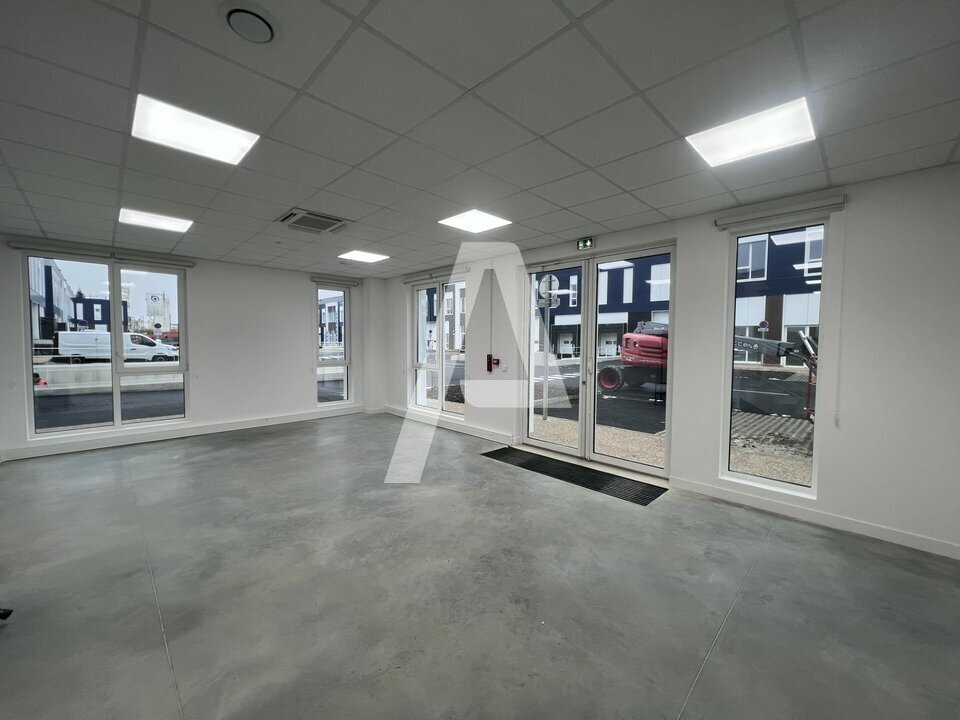 AGILYS LOCATION-LOCAL D'ACTIVITE-MOISSY_CRAMAYEL-77