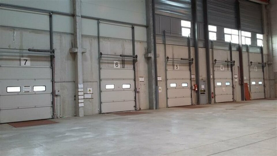 AGILYS LOCATION-ENTREPOT-COMBS_LA_VILLE-77