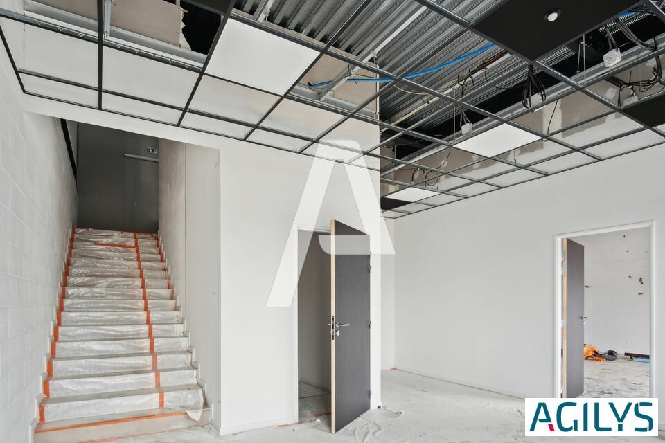 AGILYS VENTE-LOCAL D'ACTIVITE-COURTRY-77