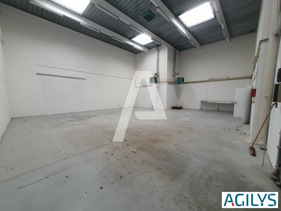 AGILYS LOCATION-LOCAL D'ACTIVITE-CHAMPS-SUR-MARNE-77