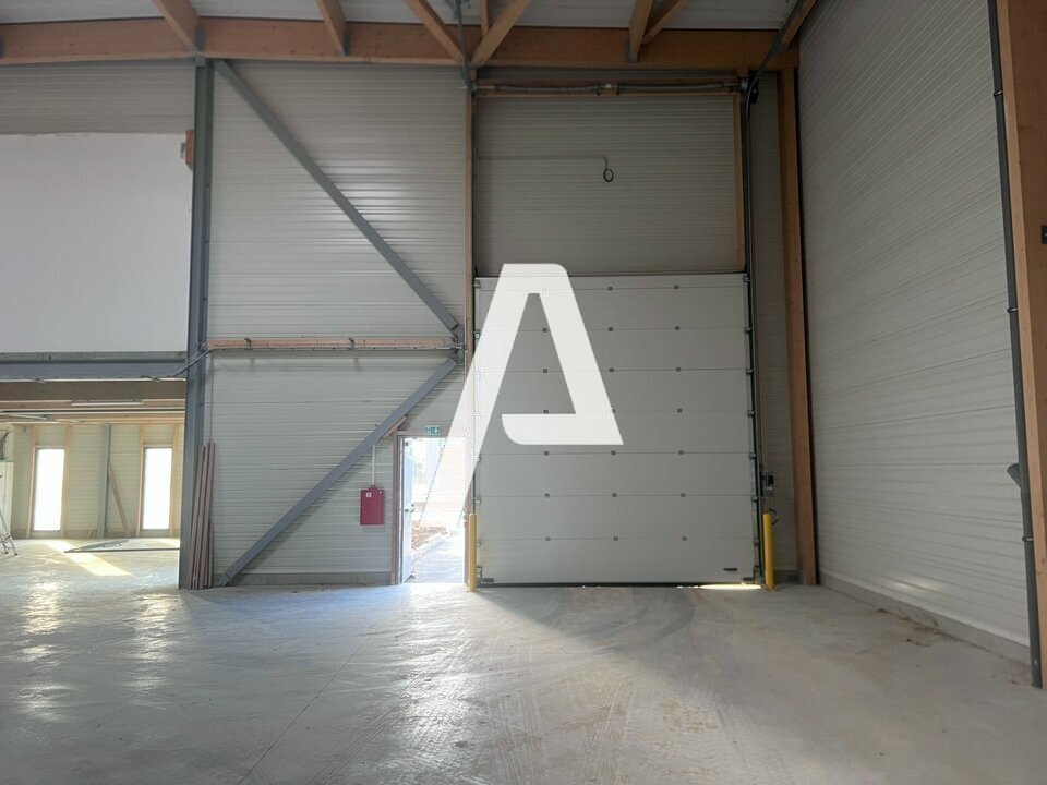 AGILYS LOCATION-LOCAL D'ACTIVITE-COURTRY-77