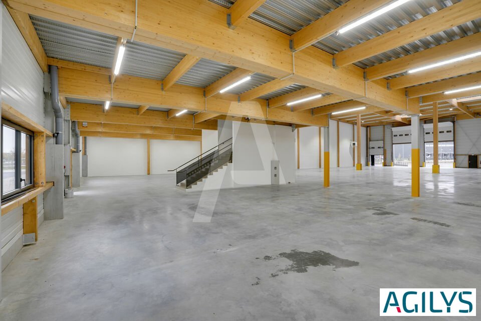 AGILYS LOCATION-ENTREPOT-BRIE_COMTE_ROBERT-77