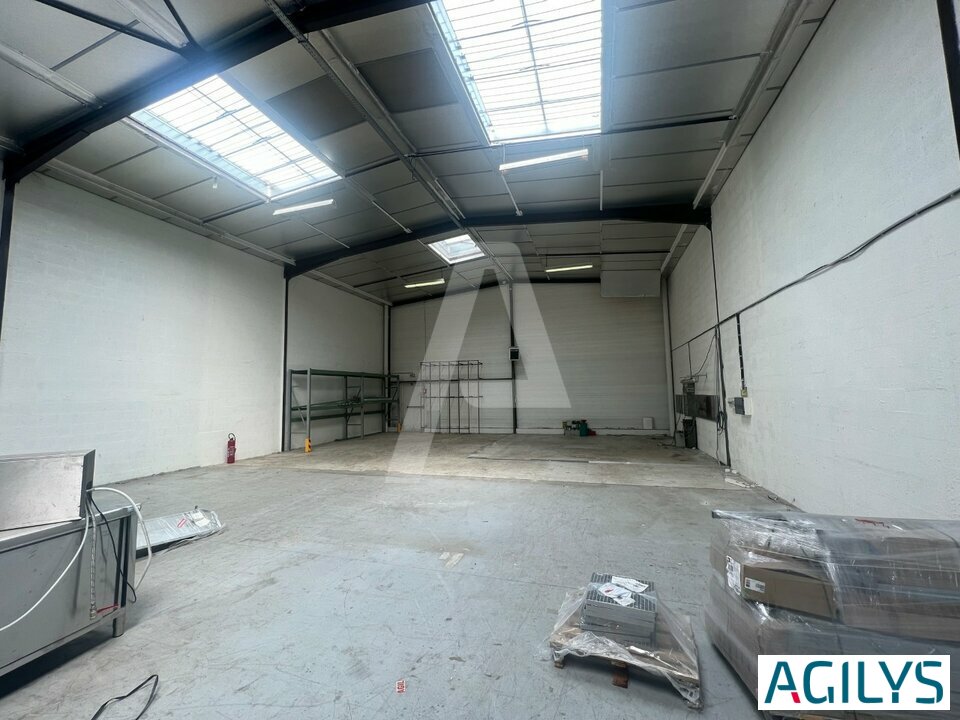 AGILYS LOCATION-LOCAL D'ACTIVITE-PONTAULT_COMBAULT-77