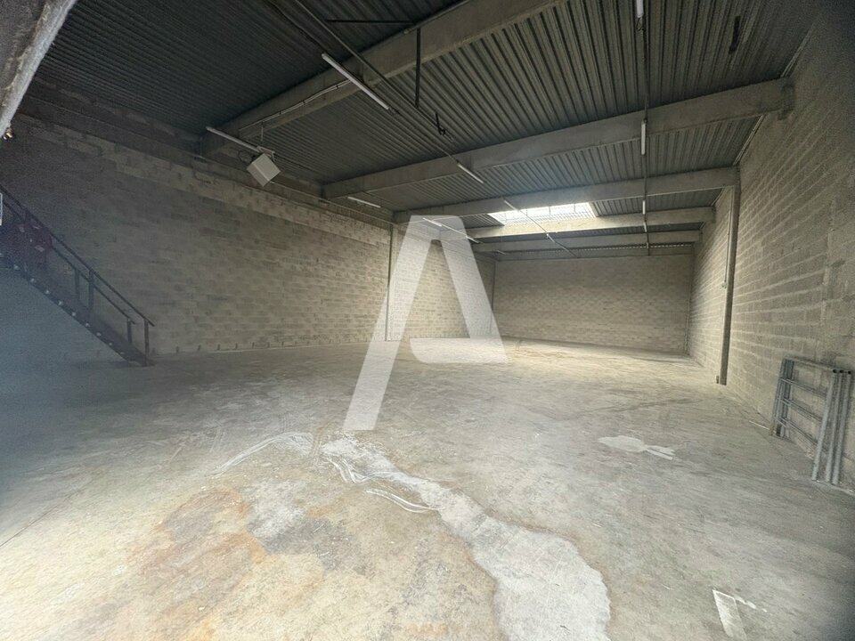 AGILYS LOCATION-LOCAL D'ACTIVITE-SAINT_THIBAULT_DES_VIGNES-77