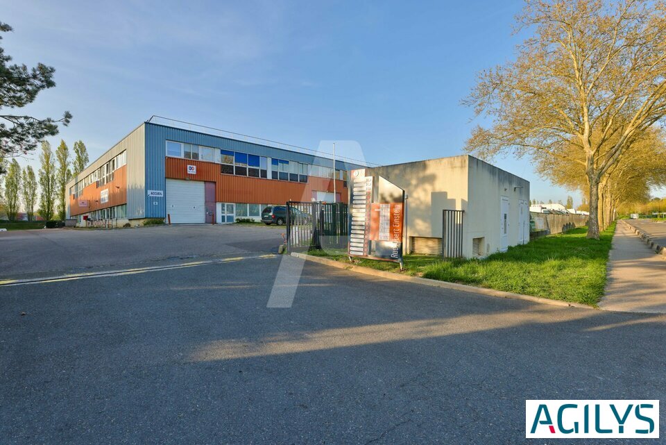 AGILYS LOCATION-LOCAL D'ACTIVITE-TRAPPES-78