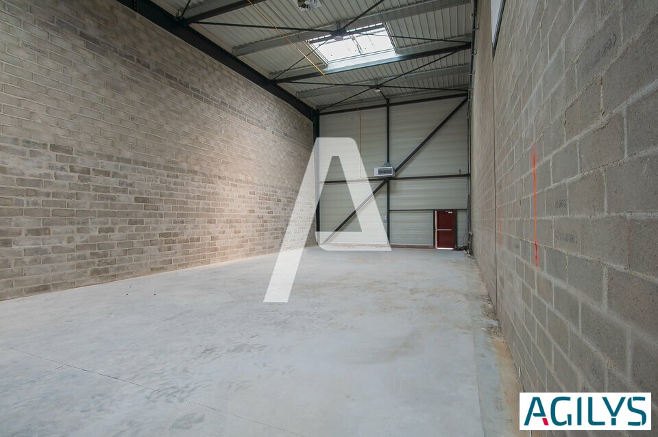 AGILYS LOCATION-LOCAL D'ACTIVITE-SAINT_PIERRE_DU_PERRAY-91