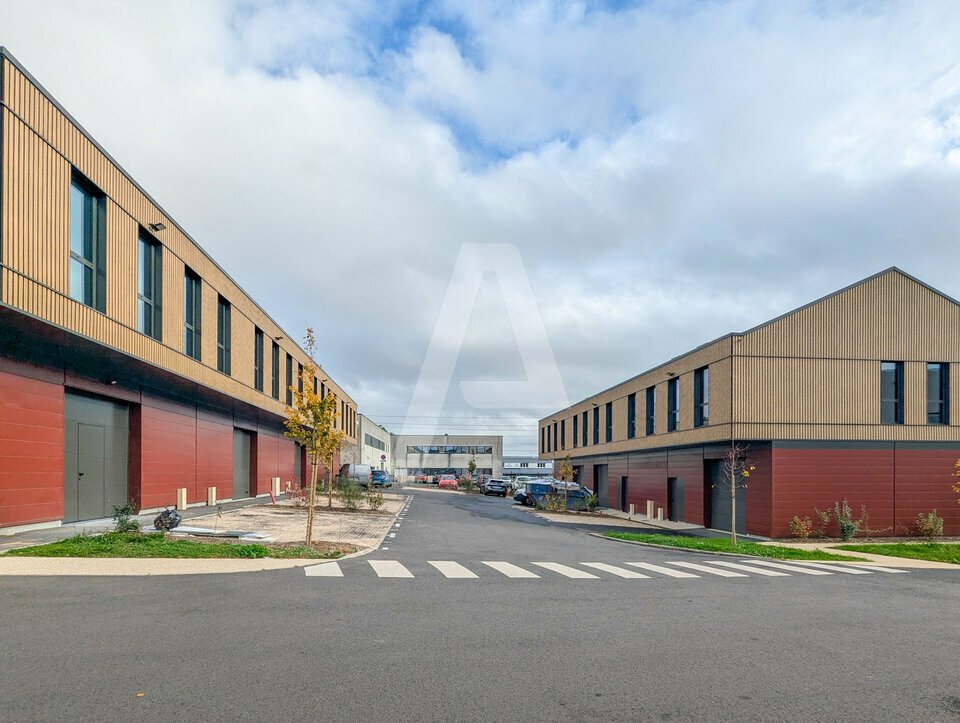 AGILYS VENTE-LOCAL D'ACTIVITE-MARCOUSSIS-91