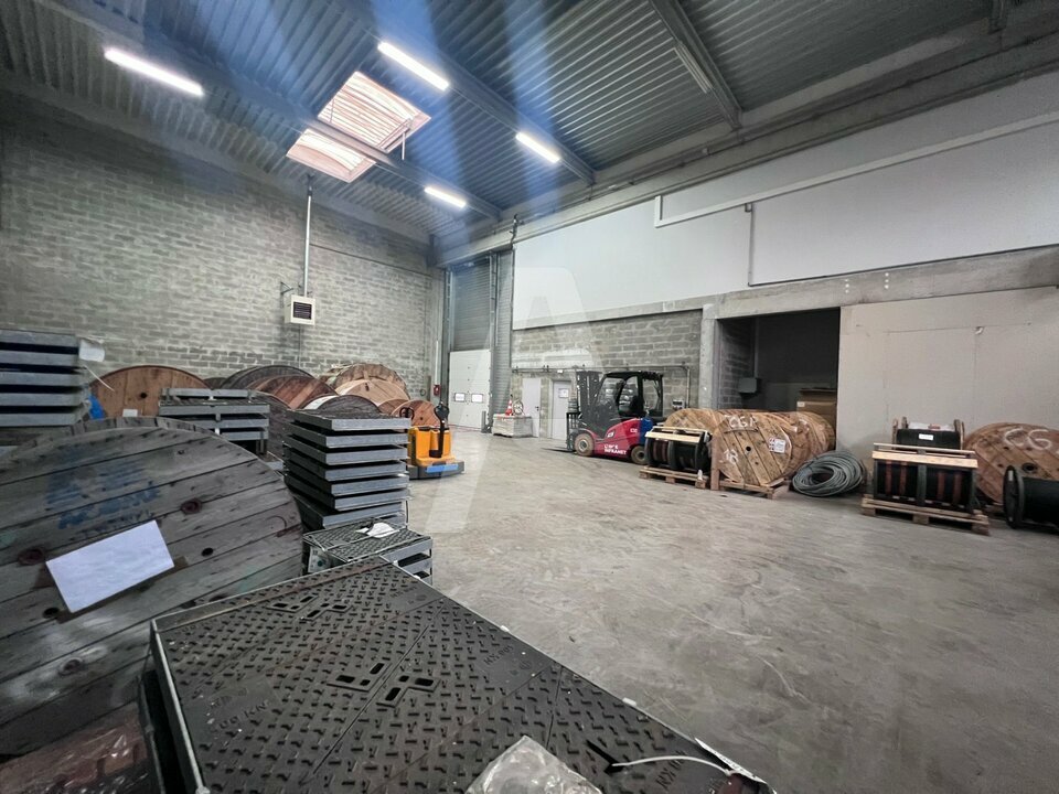 AGILYS LOCATION-ENTREPOT-IVRY_SUR_SEINE-94