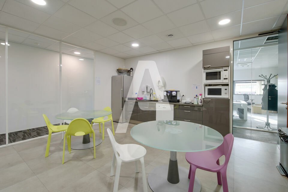 AGILYS LOCATION-LOCAL D'ACTIVITE-IVRY_SUR_SEINE-94