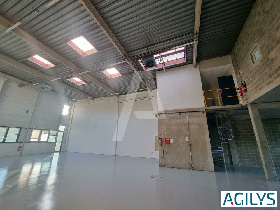 AGILYS LOCATION-LOCAL D'ACTIVITE-FRESNES-94
