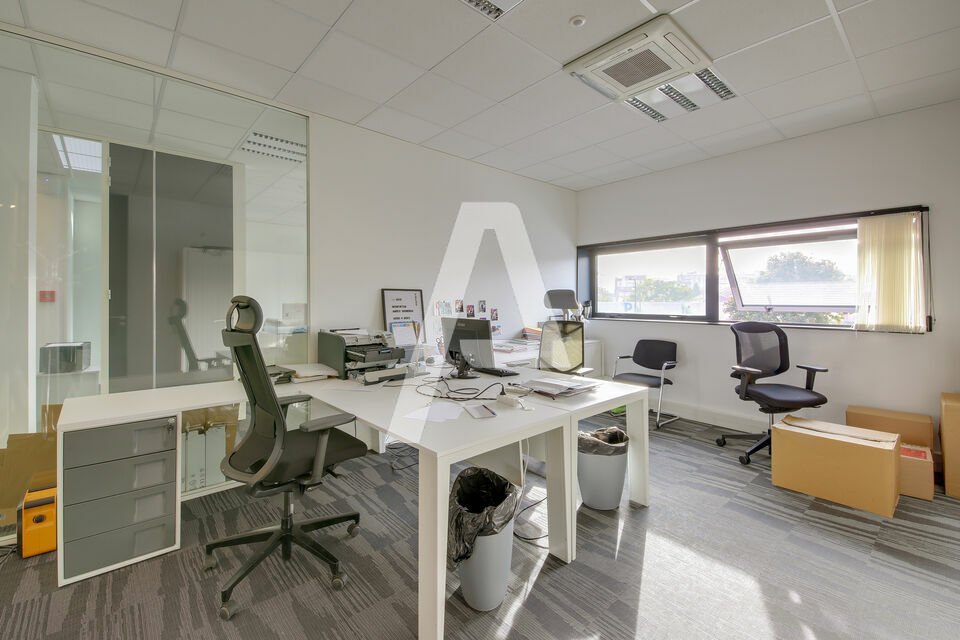 AGILYS LOCATION-LOCAL D'ACTIVITE-IVRY_SUR_SEINE-94