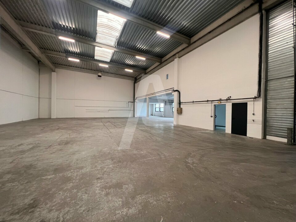 AGILYS LOCATION-LOCAL D'ACTIVITE-IVRY_SUR_SEINE-94