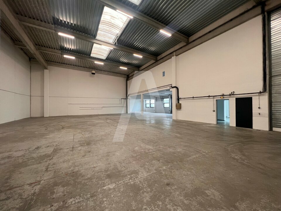 AGILYS LOCATION-LOCAL D'ACTIVITE-IVRY_SUR_SEINE-94