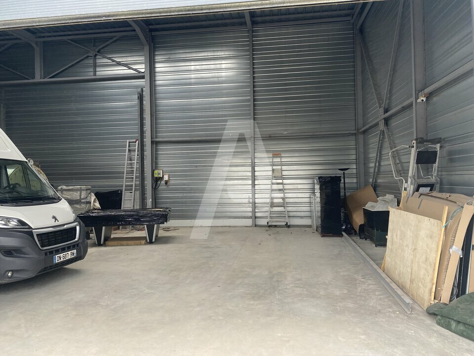 AGILYS LOCATION-ENTREPOT-SAINT_FARGEAU_PONTHIERRY-77