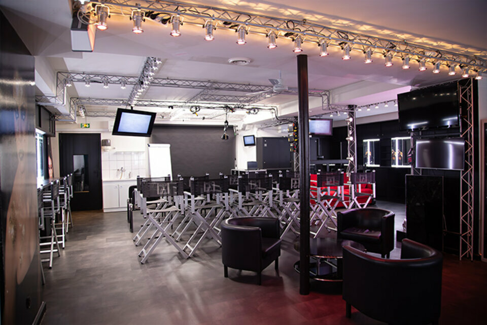 ESPACE IMMOBILIER - PARIS 11 LOCATION-LOCAL COMMERCIAL-PARIS-75