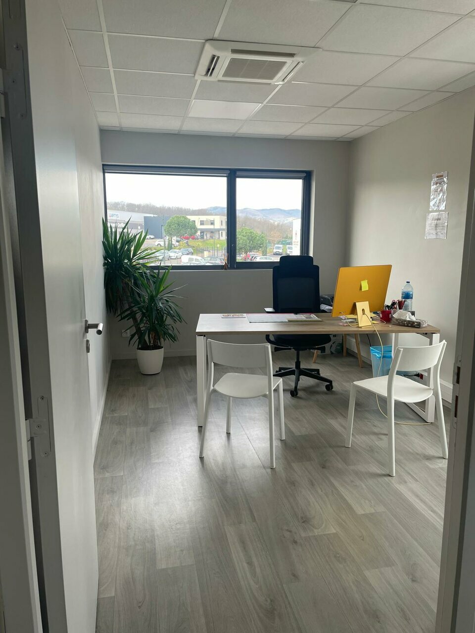 SAS VERSION LOCAL LOCATION-BUREAUX-VILLEFRANCHE_SUR_SAONE-69