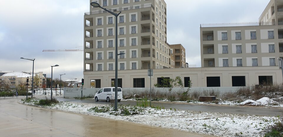 PROMOCOMM LOCATION-LOCAL COMMERCIAL-GRIGNY-91