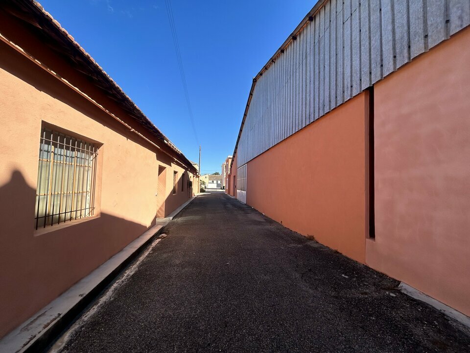 ALTEIRAC INVEST LOCATION-ENTREPOT-JONQUIERES-84