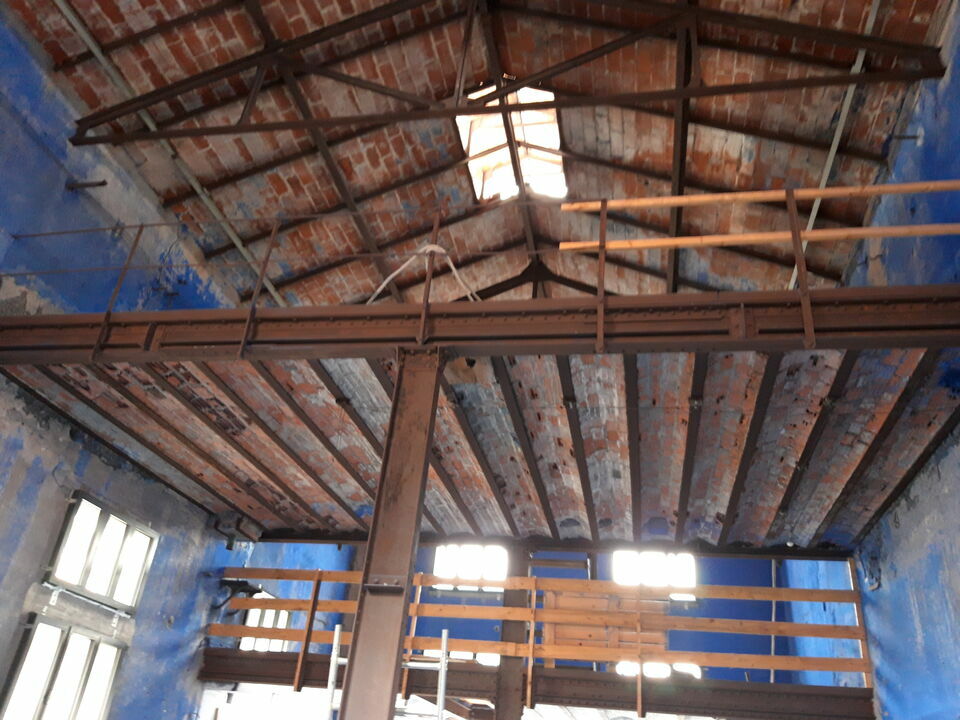SAS VERSION LOCAL LOCATION-BUREAUX-NEUVILLE_SUR_SAONE-69