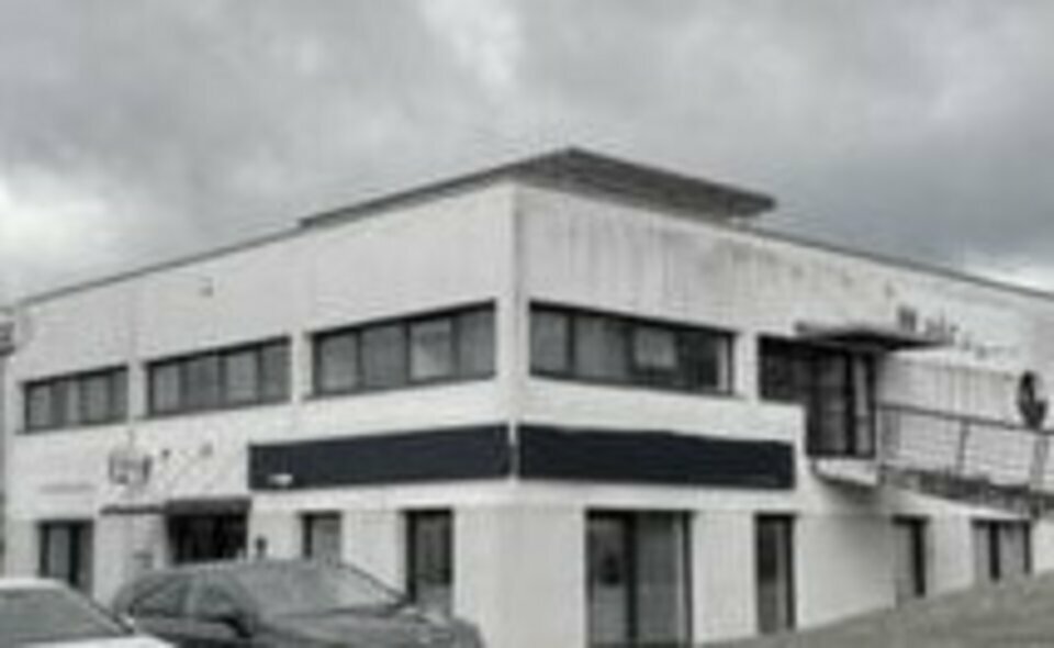 SAS VERSION LOCAL VENTE-BUREAUX-VILLEFRANCHE_SUR_SAONE-69