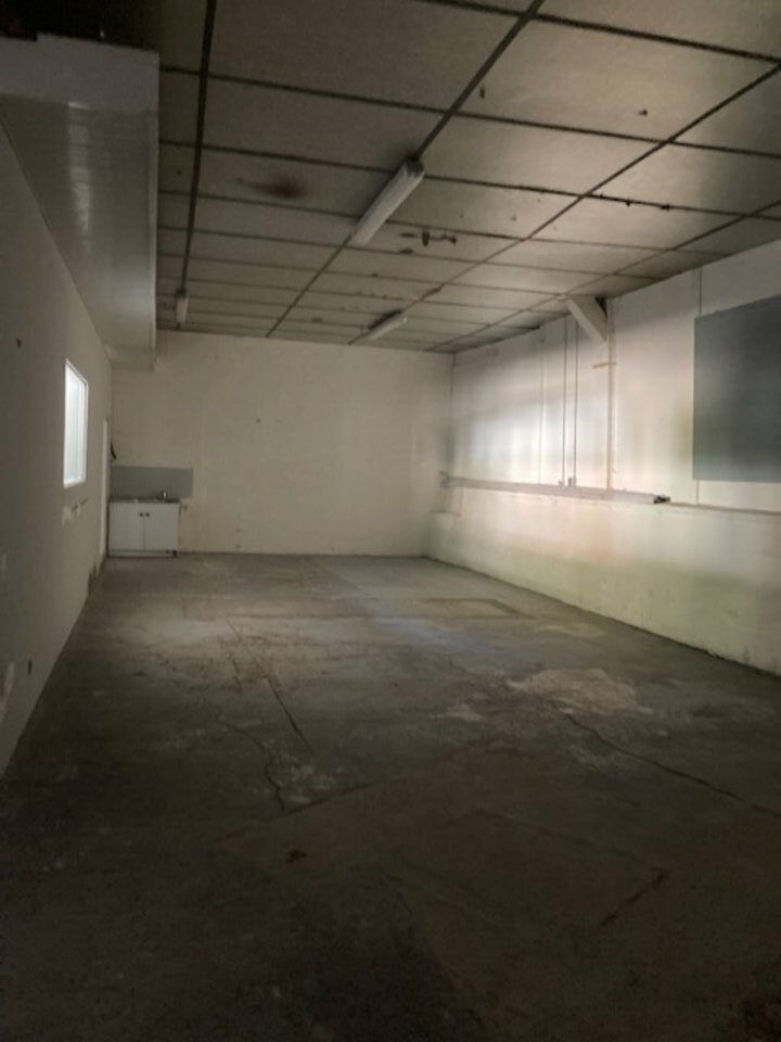 SAS VERSION LOCAL LOCATION-ENTREPOT-NEUVILLE_SUR_SAONE-69