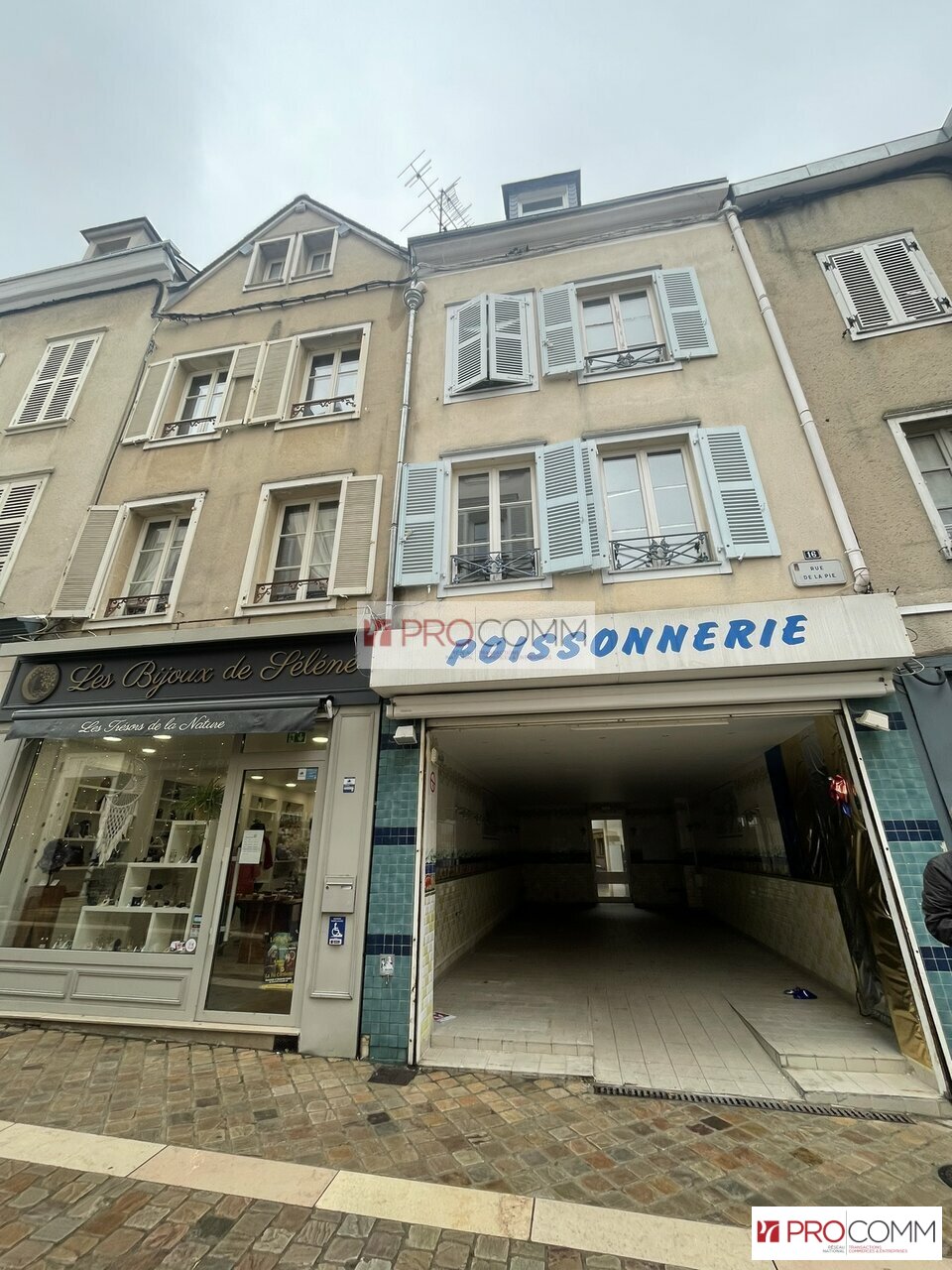 ANTAE IMMOBILIER LOCATION-LOCAL COMMERCIAL-CHARTRES-28