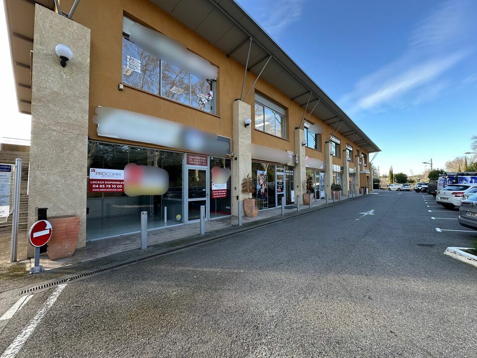 ALTEIRAC INVEST LOCATION-LOCAL COMMERCIAL-UZES-30
